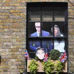 re carlo III inghilterra nuovo passo verso Harry e Meghan